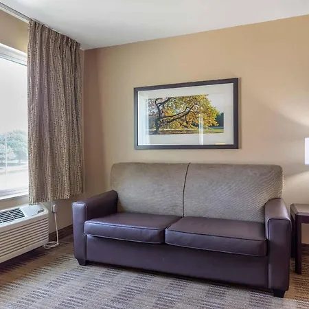 Studio 6 Suites Jacksonville Deerwood Park Fl-2