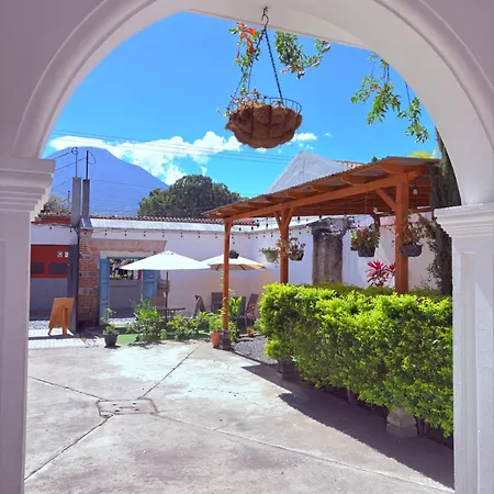 Blue Moon Hostel-2