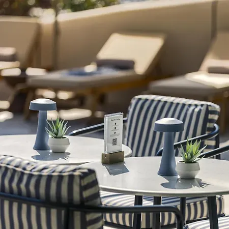 Hilton Istanbul Bosphorus-3
