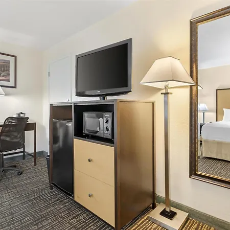 Best Western Petaluma Inn-3