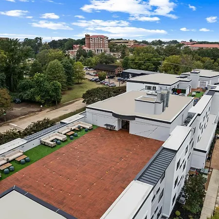 Courtyard By Marriott Oxford-3