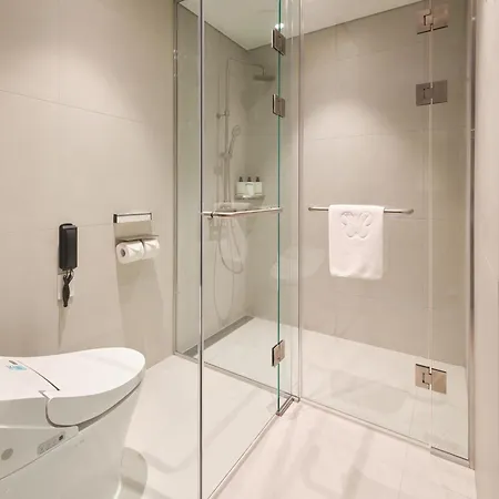 Stanford Hotel Myeongdong-2