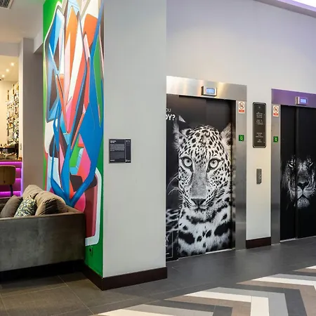 Nyx Hotel Bilbao By Leonardo Hotels-2