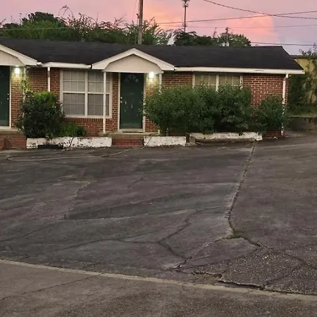 Budget Inn-3