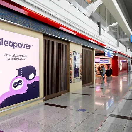 Sleepover Terminal 3, Concourse A - Formerly Sleep 'N Fly-3