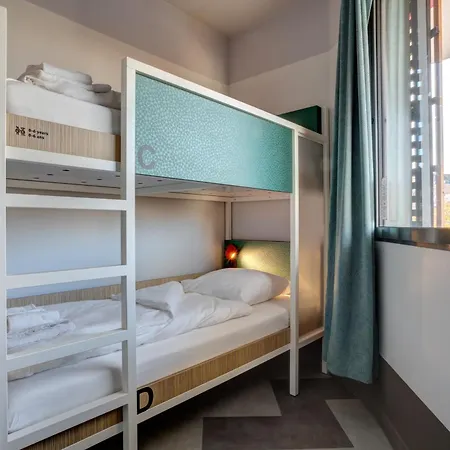 Meininger Hotel Paris Porte De Vincennes-3
