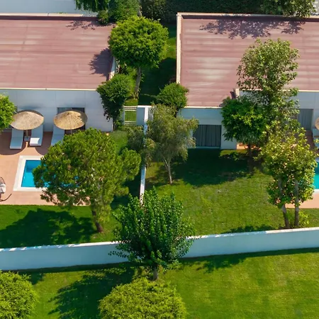 Fashiontv Luxe Resort-2