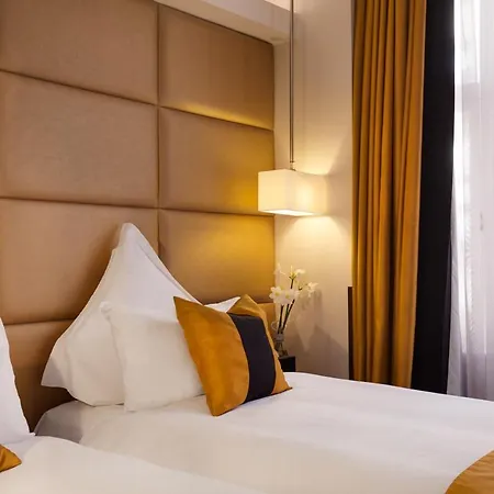 Montcalm Piccadilly Townhouse, London West End-3
