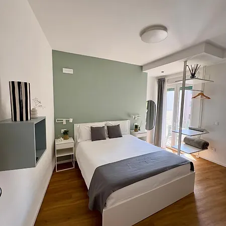 Near Vatican, Irnerio 47 Guest House-3