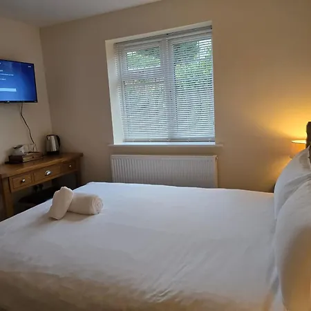 The Elm Tree Inn-2
