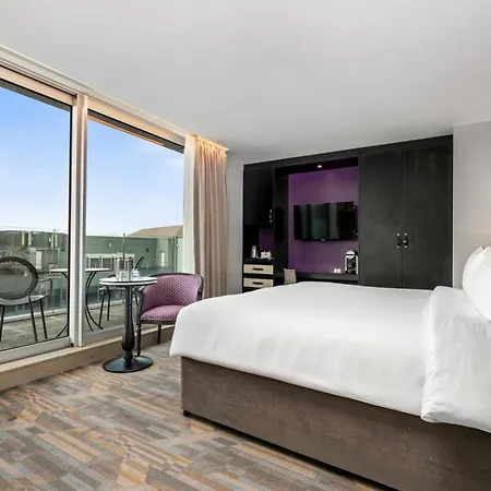 The Trinity City Hotel-3