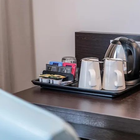 Premier Inn Darmstadt City Centre-2