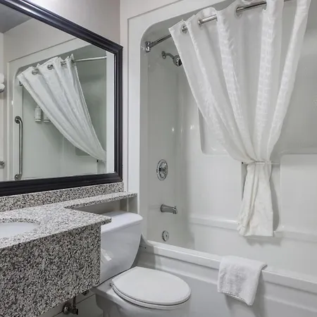 Best Western Kincardine-3