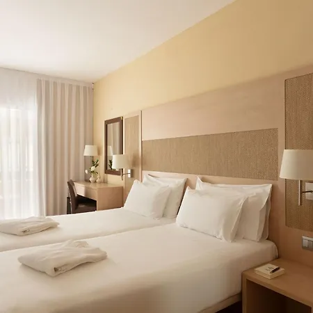 Augusta Club & Spa - Adults Only-3