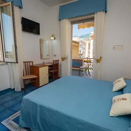 Meublè Casa Mannini Rooms-3