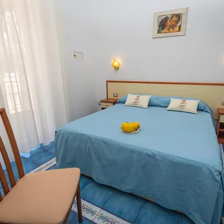Meublè Casa Mannini Rooms-2
