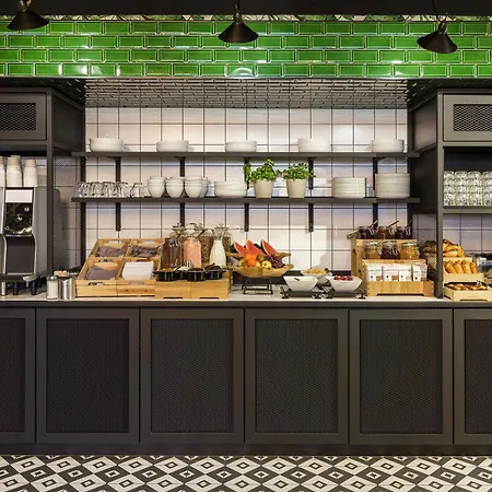 Ibis Styles Amsterdam Airport-2