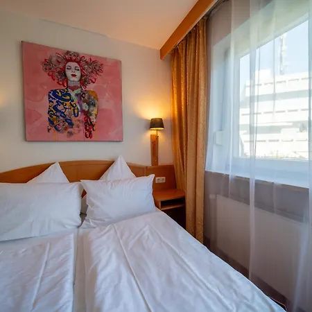 Hotel Mondial Munich-2