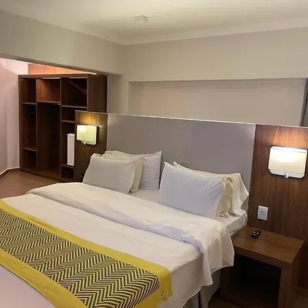 Oasis Plaza Hotel-3