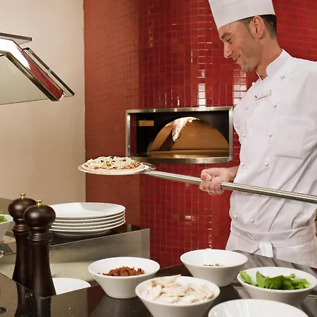 Novotel Suites Mall Avenue Dubai-3
