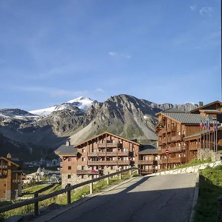 Residences Village Montana By Les Etincelles-3