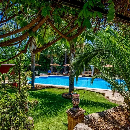 Emesh Boutique Suite-3