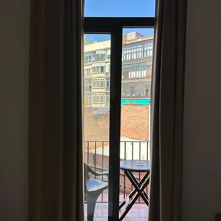 Hostal Delfos-3