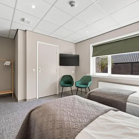 Guesthouse Ouddorp Connection-3