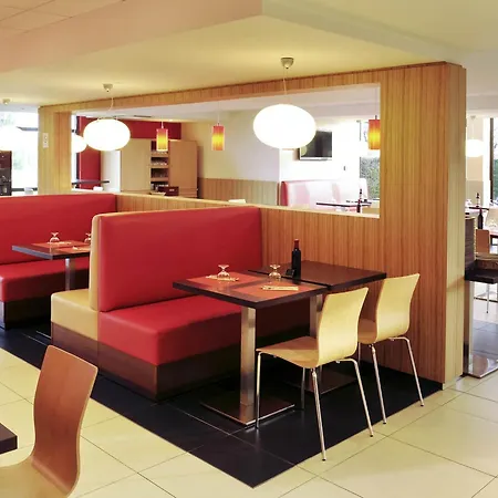ibis Saintes-3