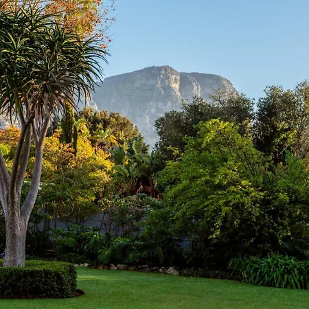 Beluga Of Constantia Guest House-3