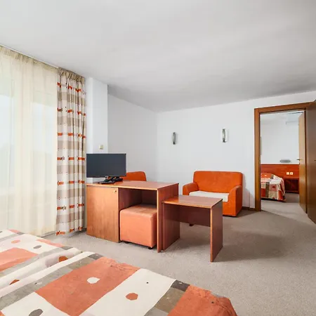 Hotel Fenix-3