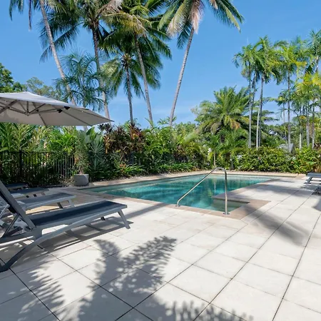 Seascape Holidays - Tropical Reef Apartments-3