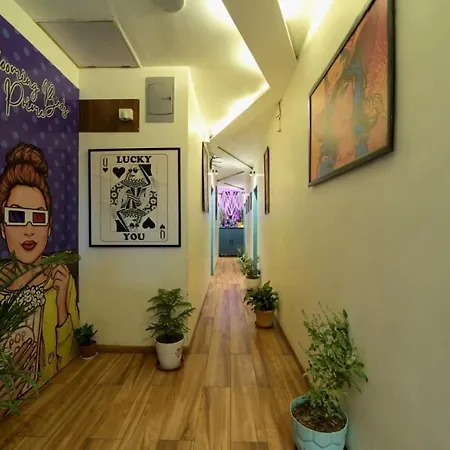 Hotel O Blooming Beds Luxuria-3