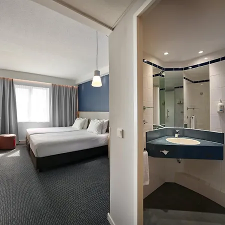 Holiday Inn Express Antwerpen City North By Ihg-3