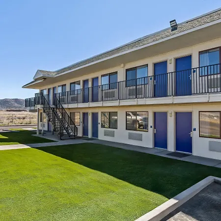 Motel 6 Wells-3