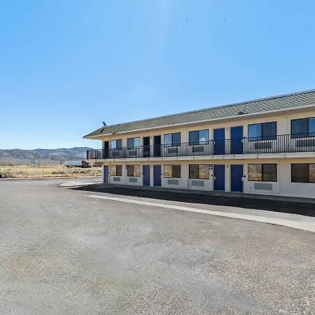 Motel 6 Wells-2