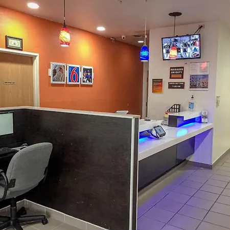 Motel 6-Woodway, Tx-3