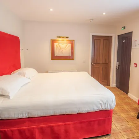 The Skye Inn-2