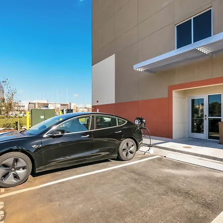 Holiday Inn Express & Suites Jacksonville - Town Center By Ihg-2