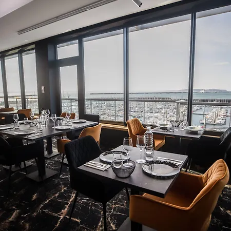 Le Barracuda & Spa, Pieds Dans L'Eau, Vue Mer, Espace Bien-Etre Offert-3
