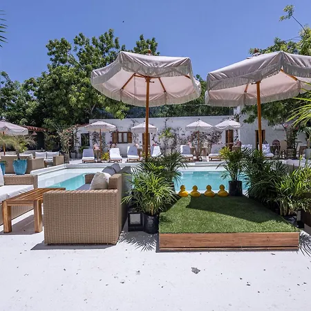 Bora Bora Beach Club Cartagena-2