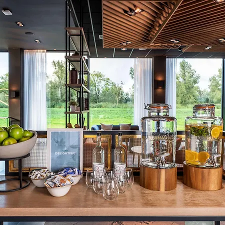 Radisson Hotel & Suites Amsterdam South-2