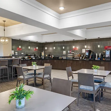 Best Western Plus Overland Inn-3