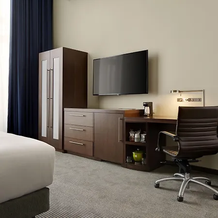 Hyatt Place St. Paul-2