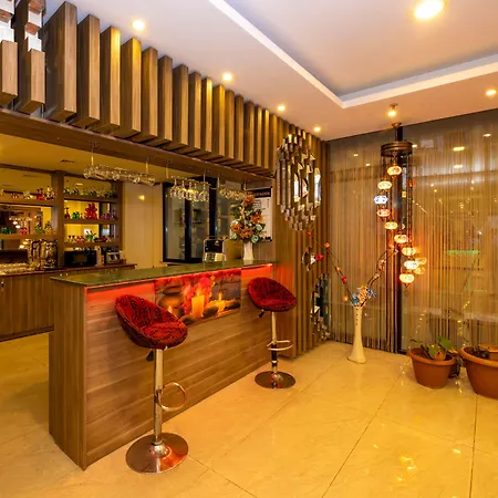 Grand Palace Hotel-3