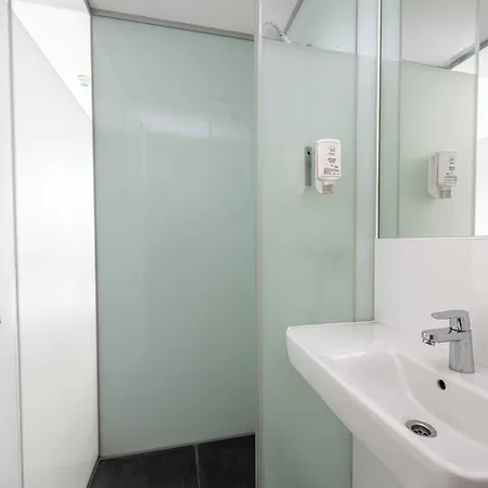 Easyhotel Rotterdam City Centre-2
