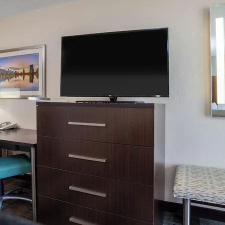 Wingate By Wyndham - Orlando International Airport-2