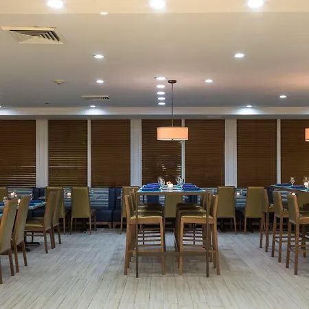 Best Western Plus Atlantic Beach Resort-2