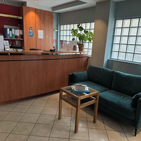 Merryl Hotel-2