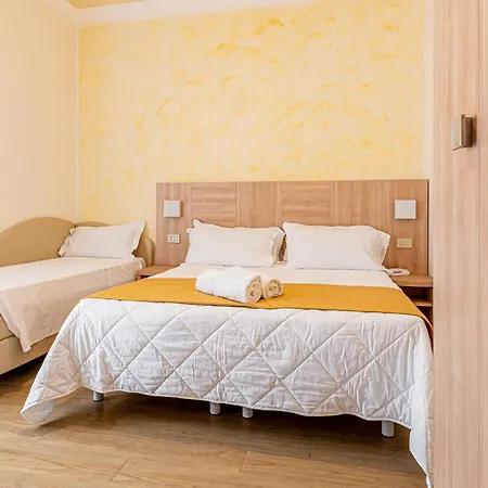 Hotel Corinna-3